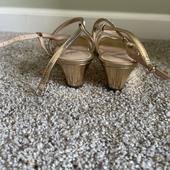 Nina fancy small wedge sandals - Picture 2 of 3